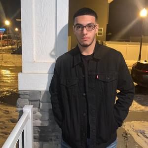 Meet your Posher, Ali